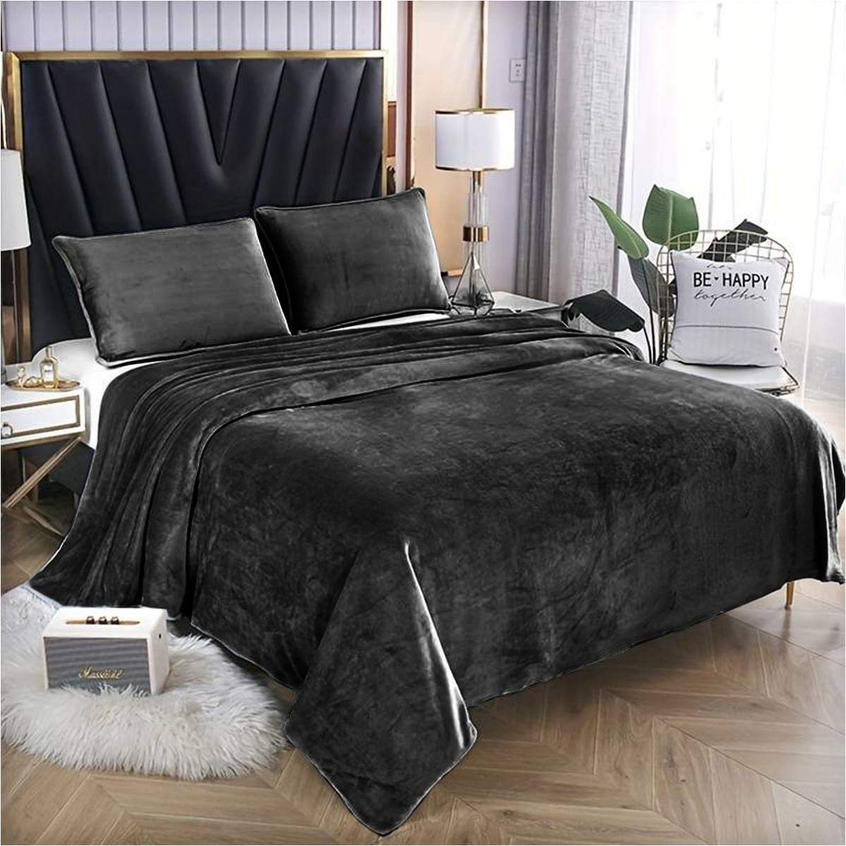 Large Faux Fur Throw Blanket – Soft Sofa & Bed Throw